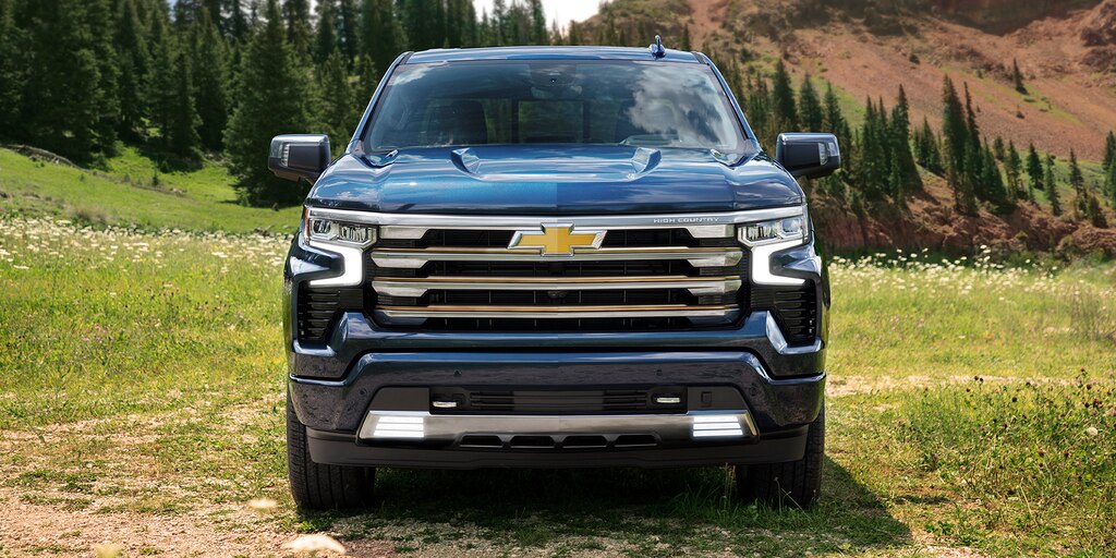 Silverado 1500 2022: Parrilla frontal de la High Country