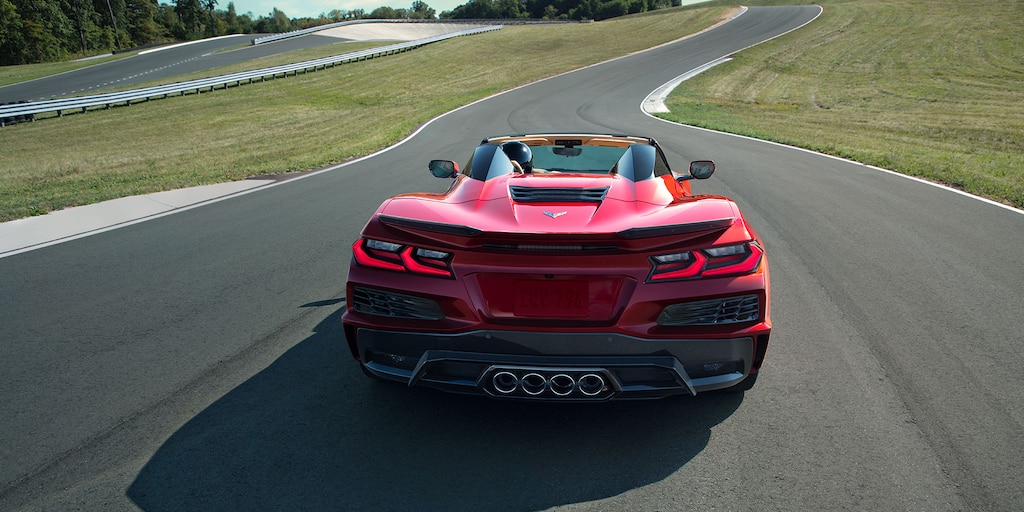 Asset Matrix de Chevrolet Corvette Z06 2023 - Vista trasera en movimiento