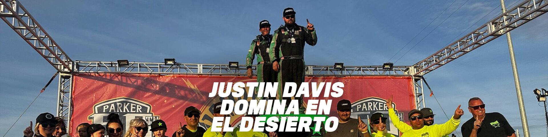 Justin Davis domina en el desierto