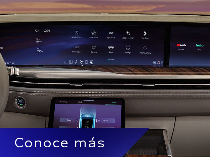 Vista en primer plano de la pantalla de Cadillac Escalade y las opciones de aplicaciones